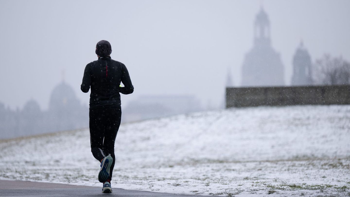 Zum Start des Februars bleibt es winterlich kalt in Sachsen. (Archivbild) Foto: Sebastian Kahnert/dpa