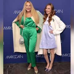 Jerry Hall und ihr Tochter Elizabeth Jagger besuchten einen Show im Rahmen der Berlin Fashion Week.