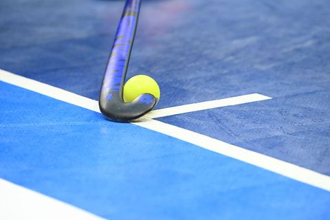 Die TuSLi-Damen und Blau-Weiss-Herren konnten sich gegen die Südmeister nicht durchsetzen. (Symbolbild) Foto: Jonas Walzberg/dpa