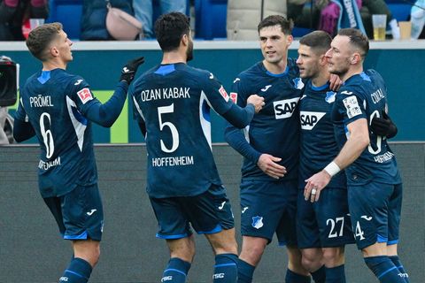 Brach den Bann gegen Union: Torjäger Andrej Kramaric (2.v.r.). Foto: Uwe Anspach/dpa