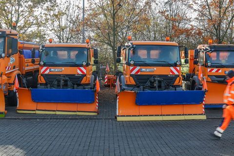 Die Stadt Leipzig verwendet sogenannten Blähschiefer zum Streuen. (Symbolbild) Foto: Jan Woitas/dpa