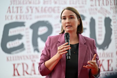 Thüringens Arbeitsministerin Katharina Schenk (SPD) fordert ein Recht auf Vollzeit. (Archivbild) Foto: Martin Schutt/dpa