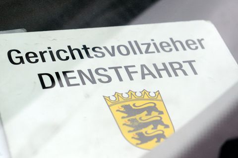 Vergangenen November war im Saarland ein Gerichtsvollzieher im Dienst getötet worden. (Symbolbild) Foto: Patrick Seeger/dpa