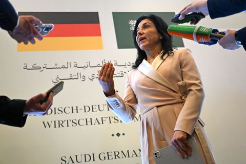 Wirtschaftsministerin Katherina Reiche (CDU) meint: Die relativ niedrigen Gasspeicher-Füllstände sind kein Grund zur Sorge. Foto
