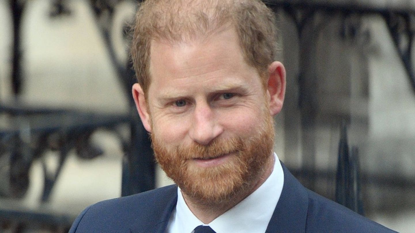 Kehrt Harry schon bald nach England zurück?