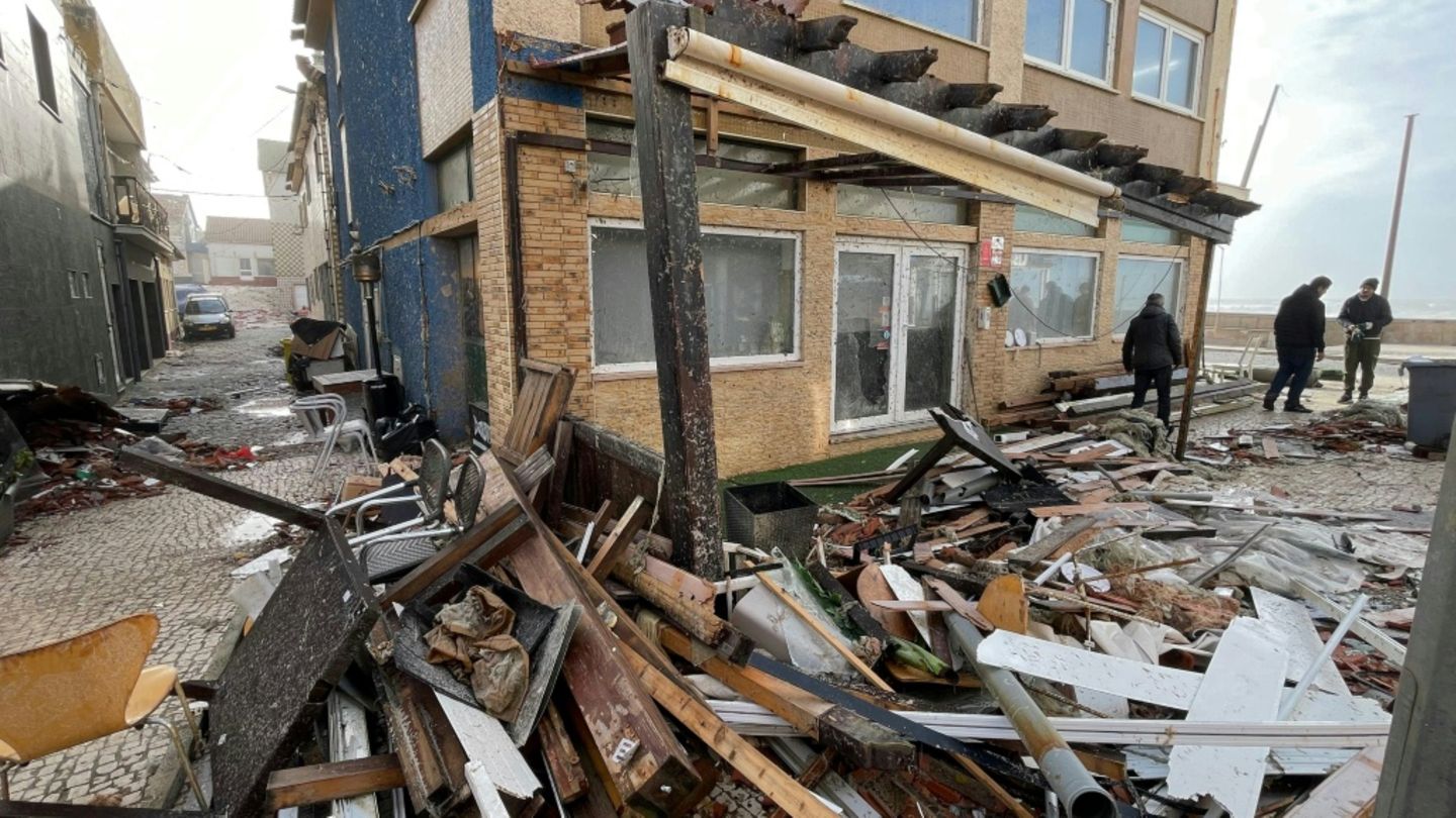 Schäden durch Sturm "Kristin"