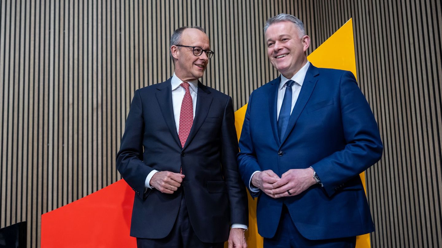 Bundeskanzler Friedrich Merz (CDU) und CDU-Politiker Gordon Schnieder werden an der Eröffnung teilnehmen. (Archivbild) Foto: Mic