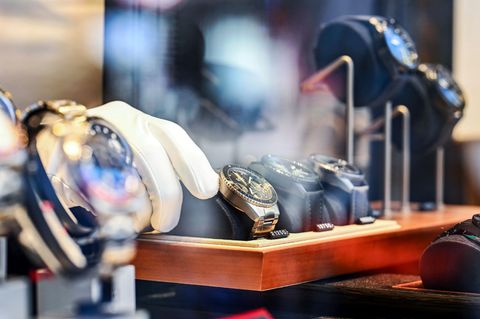 Bei Luxusuhren zeichnen sich Trends ab. (Archivbild) Foto: Uli Deck/dpa