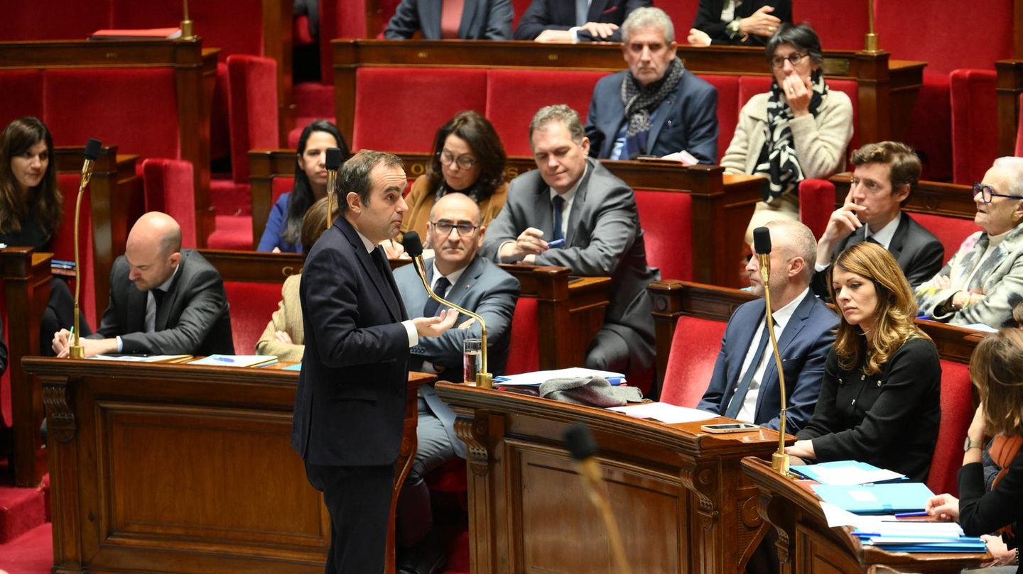 Frankreichs Premierminister Sebastien Lecornu während einer Fragestunde an die Regierung in der Nationalversammlung