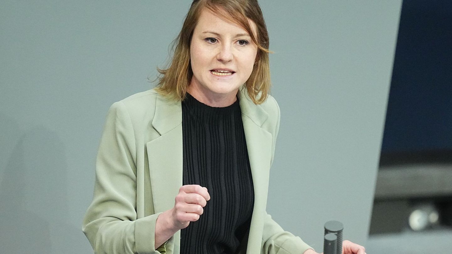 Klose rügt Söder für Aussagen zu Mehrarbeit. (Archivbild) Foto: Michael Kappeler/dpa