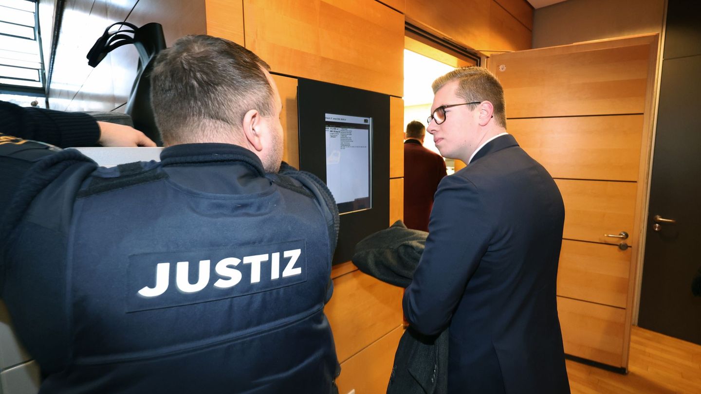 Halemba hat vor Gericht bisher nichts zu den Vorwürfen gesagt. (Archivbild) Foto: Karl-Josef Hildenbrand/dpa
