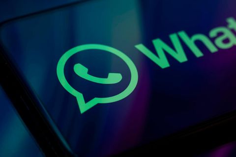 Das Whatsapp-Logo auf einem Display