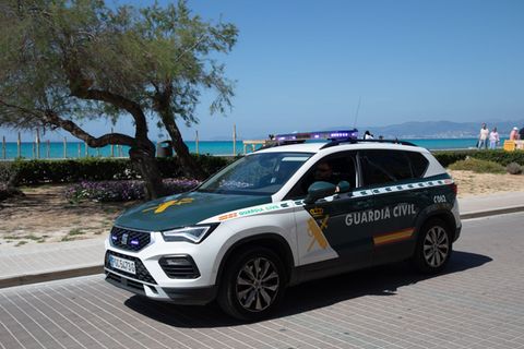 Die spanische Polizeieinheit Guardia Civil hat auf Teneriffa einen Deutschen unter dem Verdacht festgenommen, seine Mutter ersch