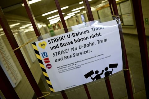 Ankündigung des Streiks in der Berliner U-Bahn