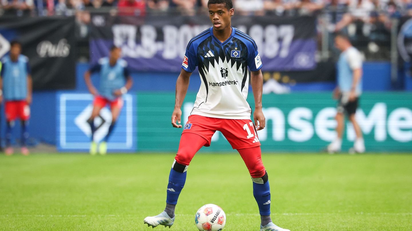 Fest verpflichtet: HSV-Profi Warmed Omari. Foto: Christian Charisius/dpa