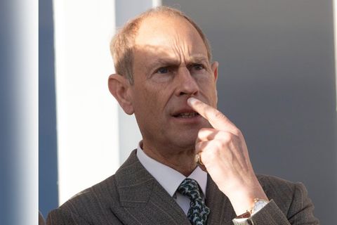 Prinz Edward stellt beim Skandal um seinen Bruder Andrew die Opfer in den Vordergrund.