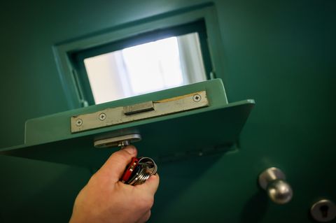 Die CDU in Sachsen hat eine Verschärfung des Jugendstrafrechtes ins Gespräch gebracht. (Symbolbild) Foto: Christian Charisius/dp