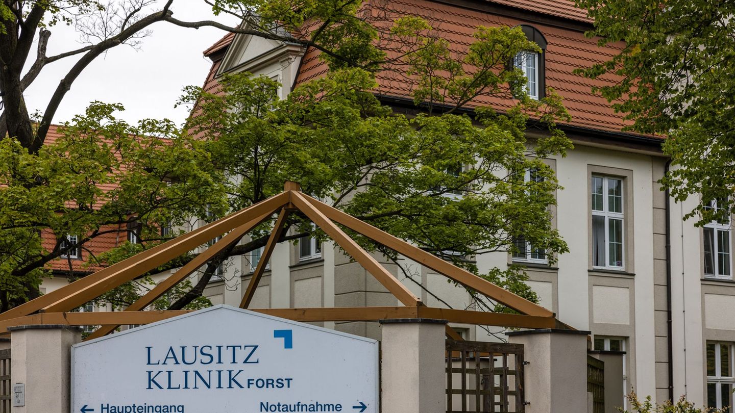 Schutz für Patienten und Personal: Zwei Krankenhäuser im Südosten Brandenburgs verhängen eine Besuchersperre - darunter die klei