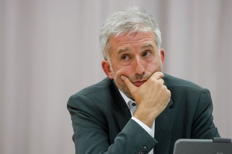 Tübingens Oberbürgermeister Palme hatte Ärger in einem Zug. (Archivbild) Foto: Christoph Schmidt/dpa