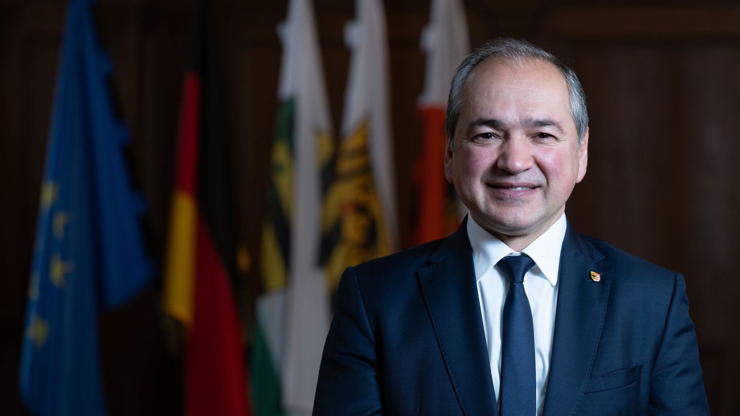 Der Görlitzer Oberbürgermeister Octavian Ursu (CDU) sieht die Entwicklung der Neißestadt auf einem guten Weg. Foto: Sebastian Ka