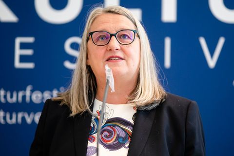 Bildungsministerin Dorit Stenke sieht Land und Kommunen beim Ganztag in Grundschulen auf Kurs. (Archivbild) Foto: Frank Molter/d