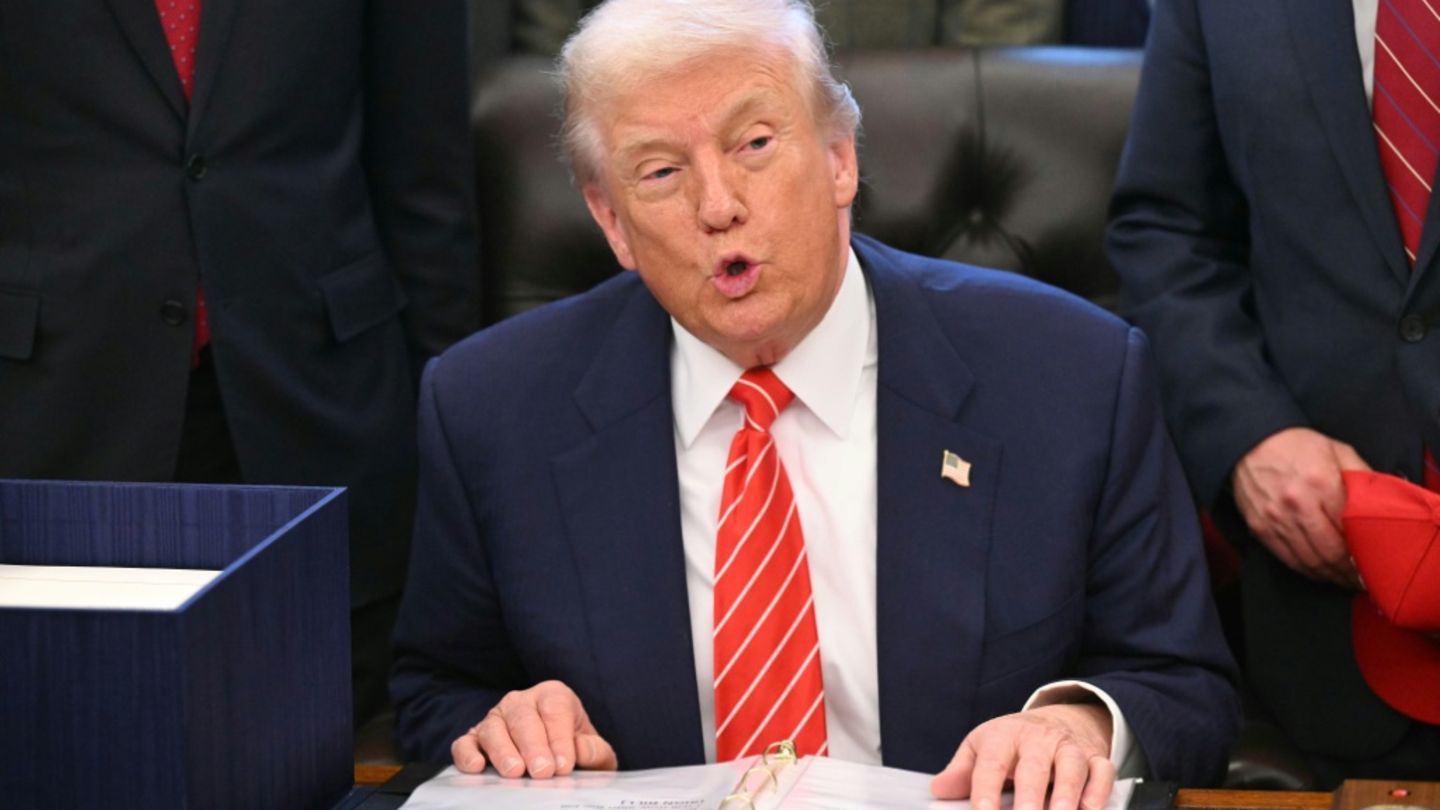 Trump im Oval Office