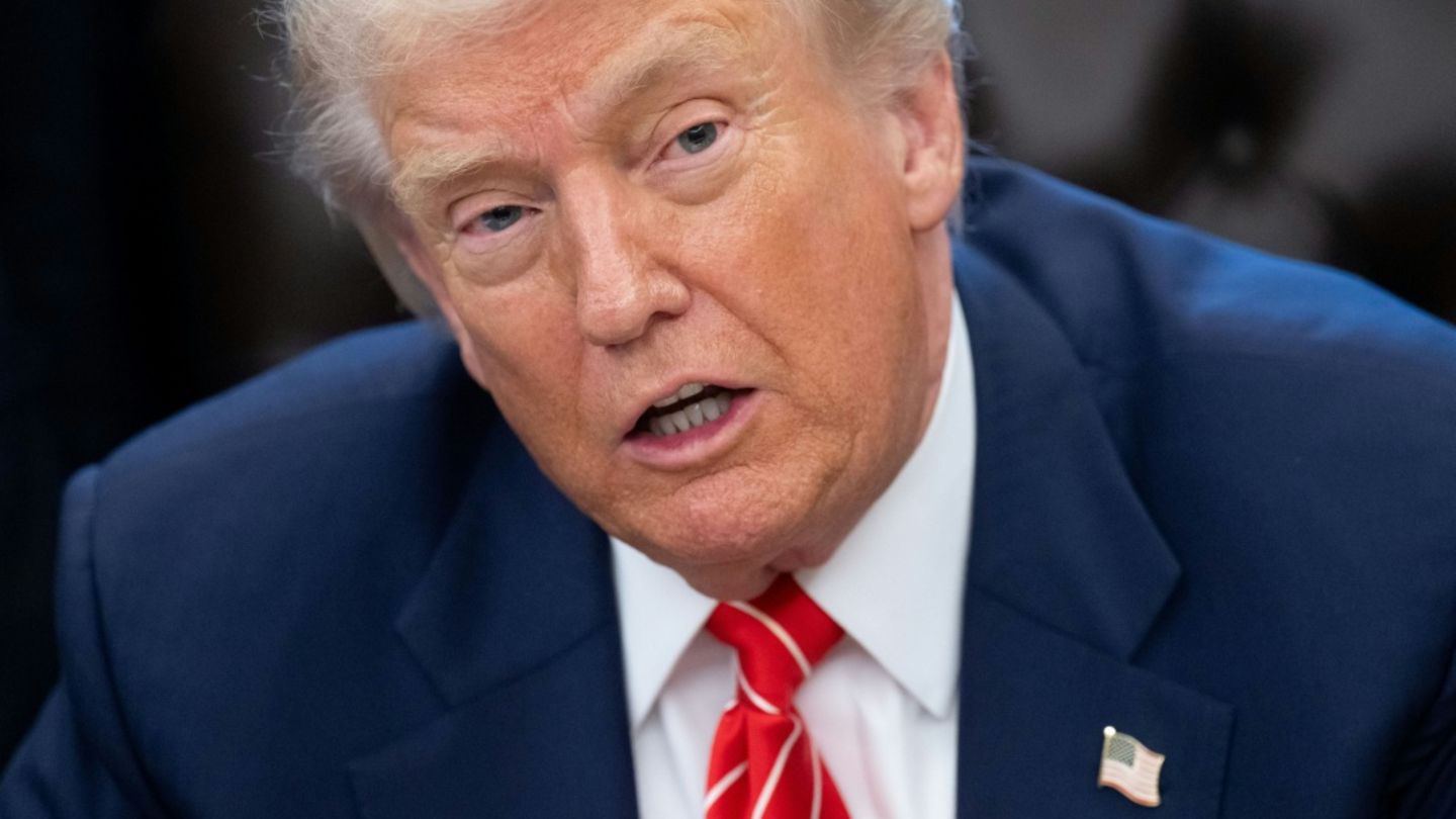 Trump im Oval Office