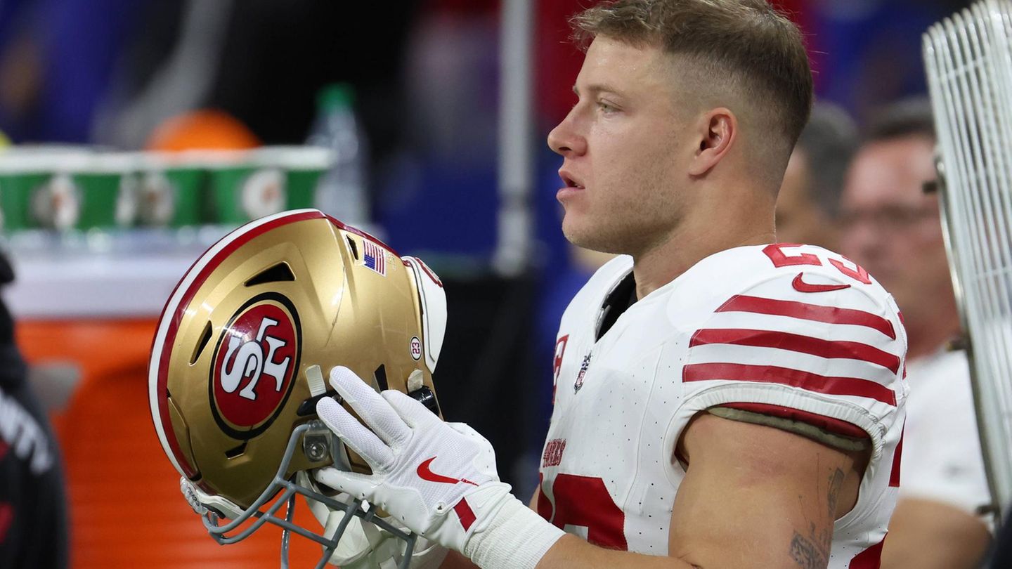 Der Fluch der Gastgeber-Stadt  Wer den Super Bowl austrägt, kann, gelinde gesagt, die Saison abhaken: In den 60 Jahren der Super-Bowl-Historie schafften es nur sieben der Gastgeber-Teams, sich überhaupt für die Playoffs zu qualifizieren. Die San Francisco 49ers um Superstar Christian McCaffrey schieden in der zeiten Runde der Playoffs gegen Seattle aus. Immerhin schafften es zwei Gastgeber-Teams nicht nur, den Fluch zu brechen, sondern auch den Super Bowl zu gewinnen: die Tampa Bay Buccaneers (2020) und die Los Angeles Rams (2021)     