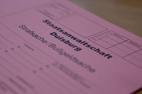 Die Staatsanwaltschaft Duisburg ermittelt gegen zwei DVV-Ex-Vorstände wegen Untreue-Verdachts. (Symbolbild) Foto: Caroline Seide