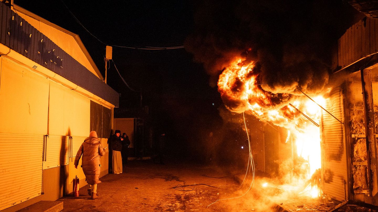 Russische Drohnenangriffe trafen in der Nacht erneut ukrainische Städte. Foto: Tommaso Fumagalli/ZUMA Press Wire/dpa