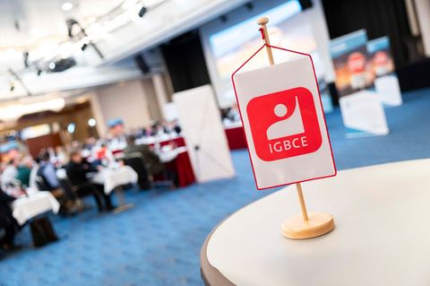 Die erste Tarifrunde zwischen der Gewerkschaft IG BCE und den Chemie-Arbeitgebern endete ohne Ergebnis. Foto: Michael Matthey/dp