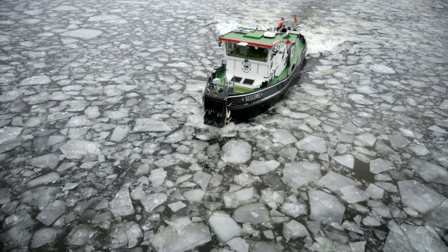 Eisbrecher in Berlin