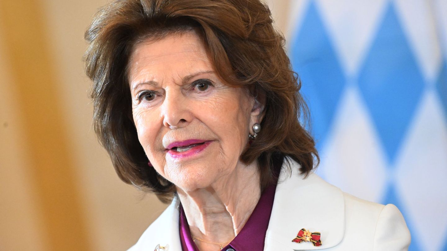 Die schwedische Königin besucht Flensburg. (Archivbild) Foto: Felix Hörhager/dpa