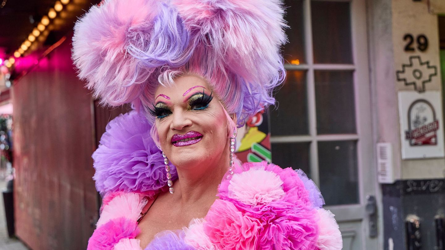 Die Bar von Olivia Jones soll in wenigen Wochen eröffnen. (Archivbild) Foto: Georg Wendt/dpa