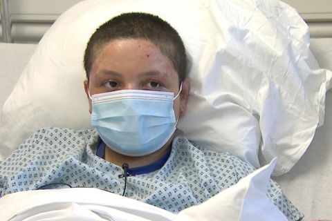 Crans-Montana Überlebende Roze im Interview