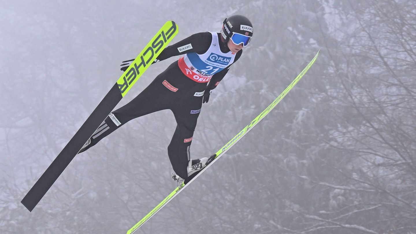 Norwegens Skisprung-Ausrüstung ist nach dem Diebstahl in Willingen wieder aufgetaucht. Foto: Swen Pförtner/dpa