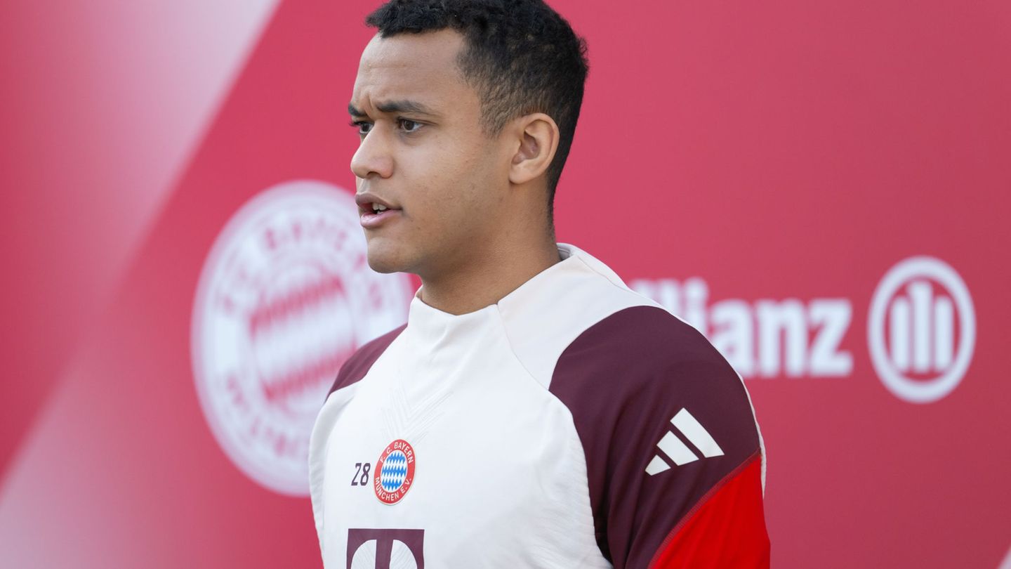 Präsentiert sich laut Klose gut im Training: Bayern-Leihspieler Buchmann. (Archivbild) Foto: Sven Hoppe/dpa