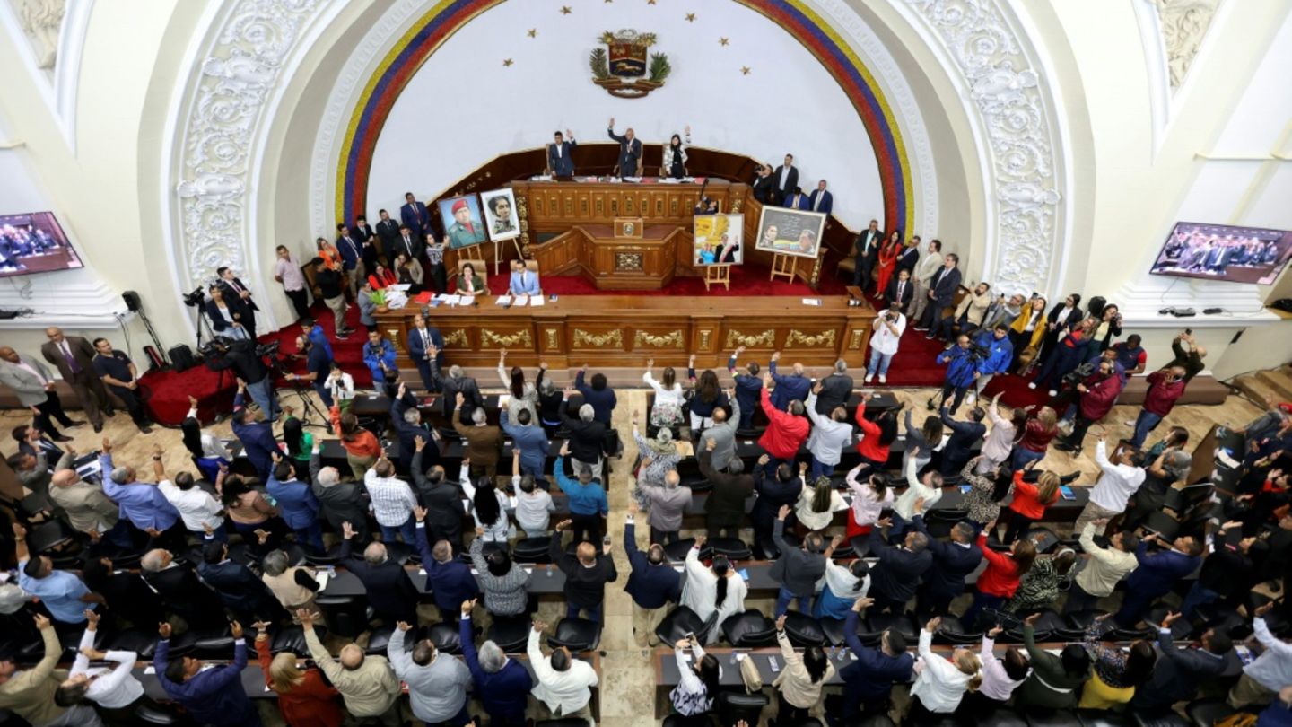 Das venezolanische Parlament bei der Abstimmung