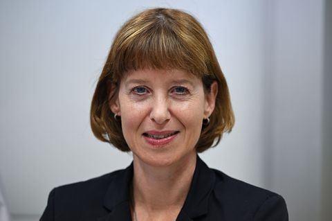 Hessens Sozialministerin Heike Hofmann stellt in Wetzlar die Landesstrategie gegen Wohnungslosigkeit vor. (Foto Archiv) Foto: Ar