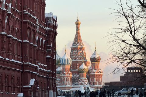 Die Basilius-Kathedrale auf dem Roten Platz in Russlands Hauptstadt Moskau