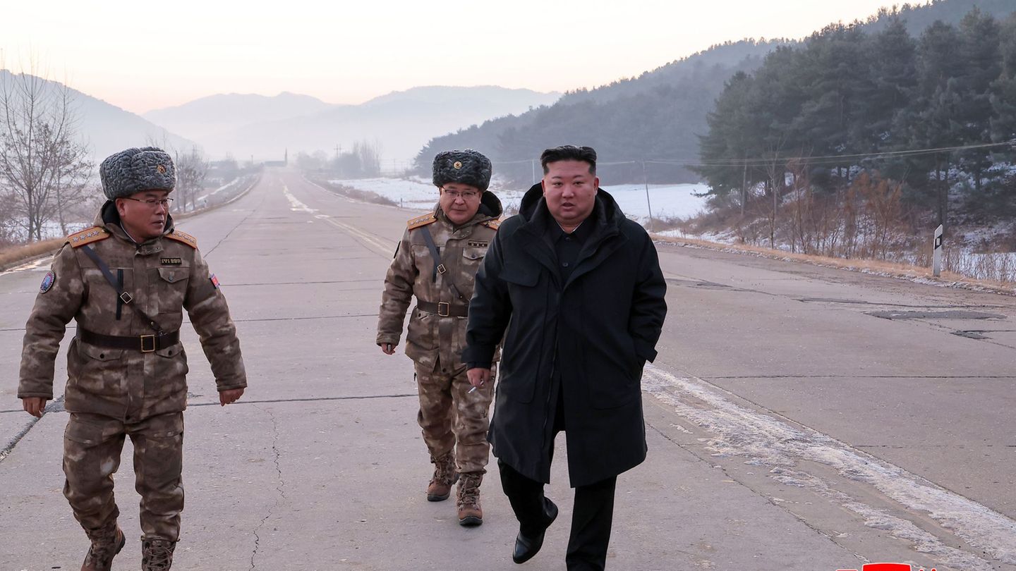 Nordkorea wird wegen des von Machthaber Kim Jong Un geförderten Atomwaffenprogramm mit weitreichenden UN-Sanktionen belegt. (Arc