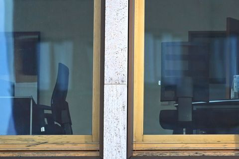 Sachsen-Anhalt sucht Bedienstete. (Symbolbild) Foto: Elisa Schu/dpa