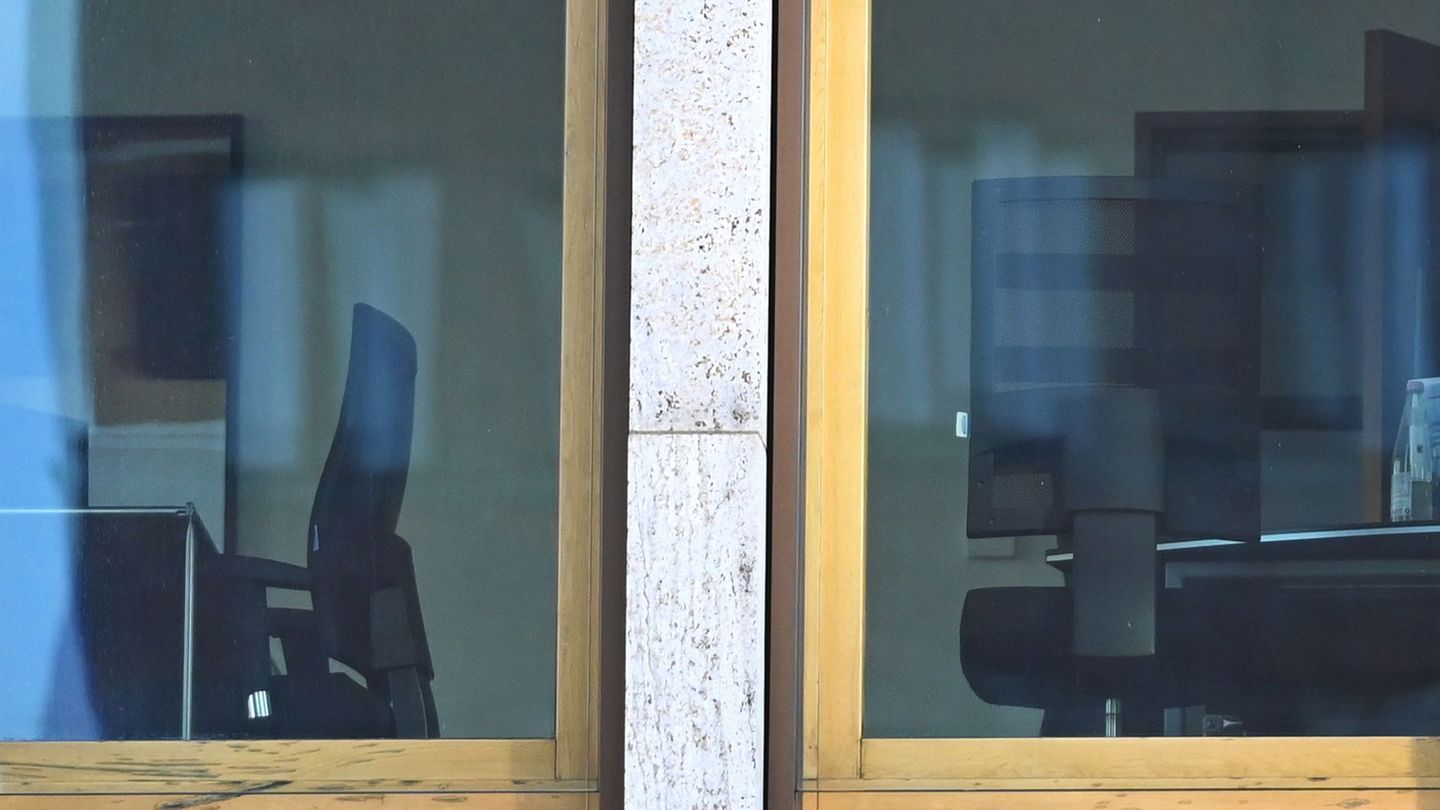 Sachsen-Anhalt sucht Bedienstete. (Symbolbild) Foto: Elisa Schu/dpa