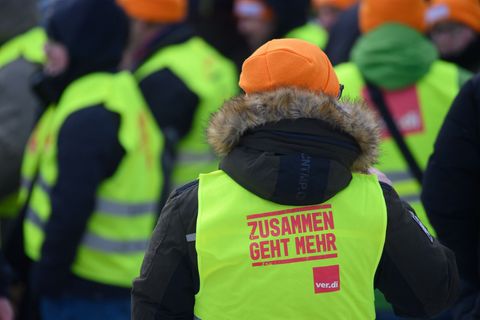 Für den kommenden Dienstag haben Gewerkschaften wieder zum Ausstand aufgerufen. (Archivbild) Foto: Klaus-Dietmar Gabbert/dpa