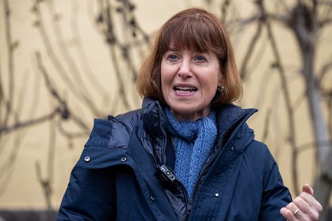 Hessens Sozialministerin Heike Hofmann (SPD) will Wohnungslosigkeit mit einer neuen Landesstrategie entgegenwirken. Foto: Christ