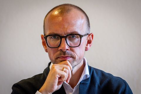 Der Bund der Steuerzahler in MV kritisiert den Ludwigslust-Parchimer Landrat Stefan Sternberg (SPD) wegen einer Hotelrechnung au