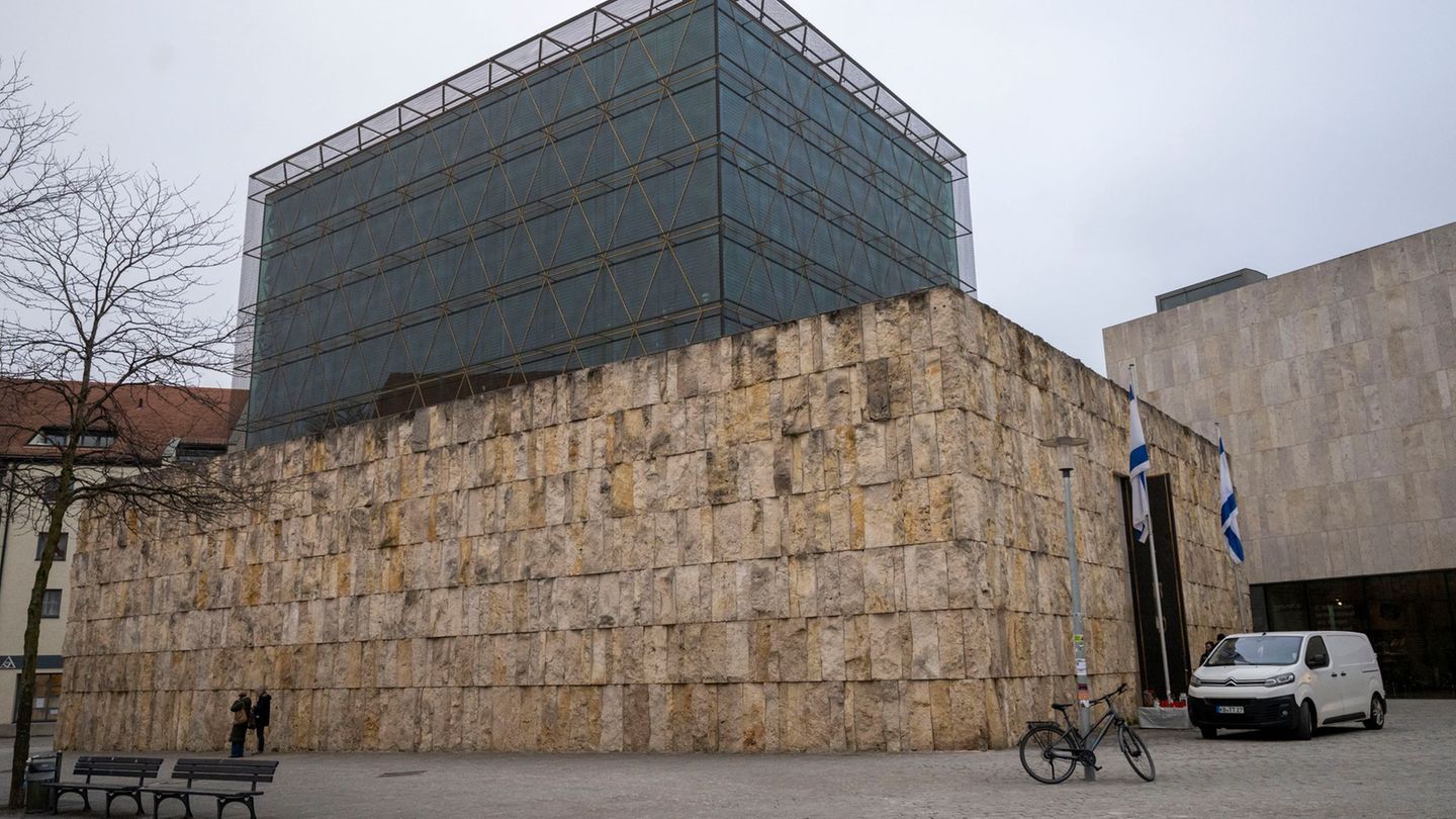 Das jüdische Gemeindezentrum mit der Synagoge Ohel Jakob ist mitten in der Münchner Altstadt beheimatet. (Archivbild) Foto: Pete