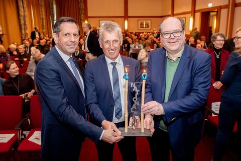 Ministerpräsident Olaf Lies (l), Nationalparkleiter Peter Südbeck (m) und Umweltminister Christian Meyer sprachen bei dem Festak