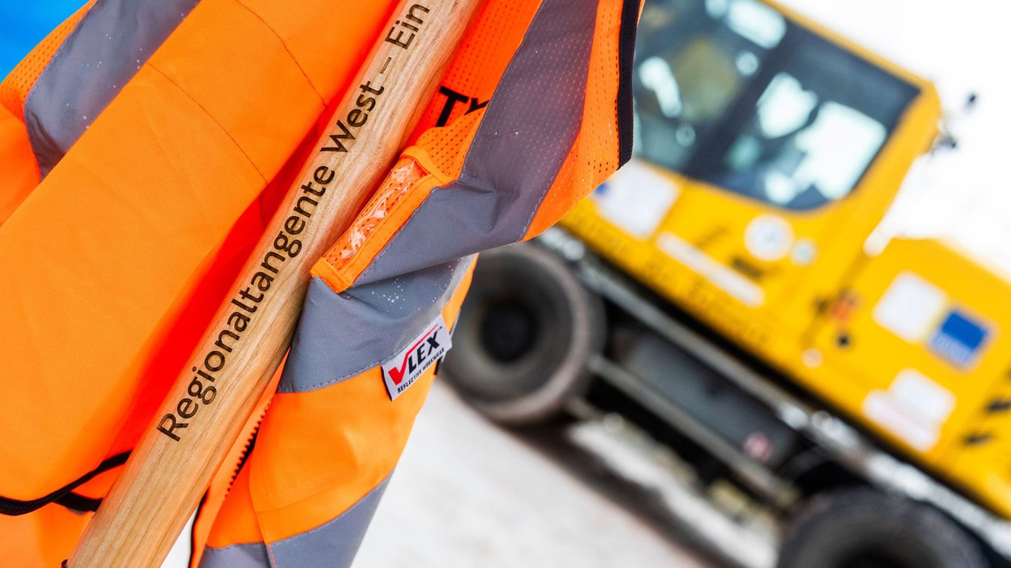 Beim Bau der Regionaltangente West sind neue Hindernisse aufgetaucht. (Archivbild) Foto: Lando Hass/dpa