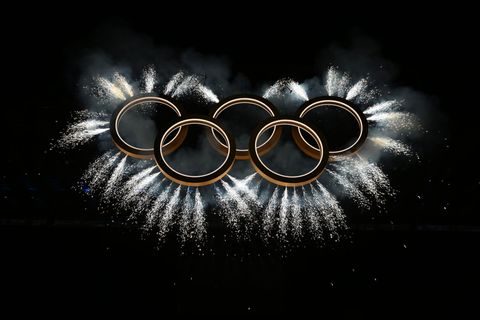 Seit Freitagabend sind die Olympischen Winterspiele in Italien offiziell eröffnet. Foto: Peter Kneffel/dpa-POOL/dpa